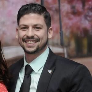 Meet your Posher, Tom